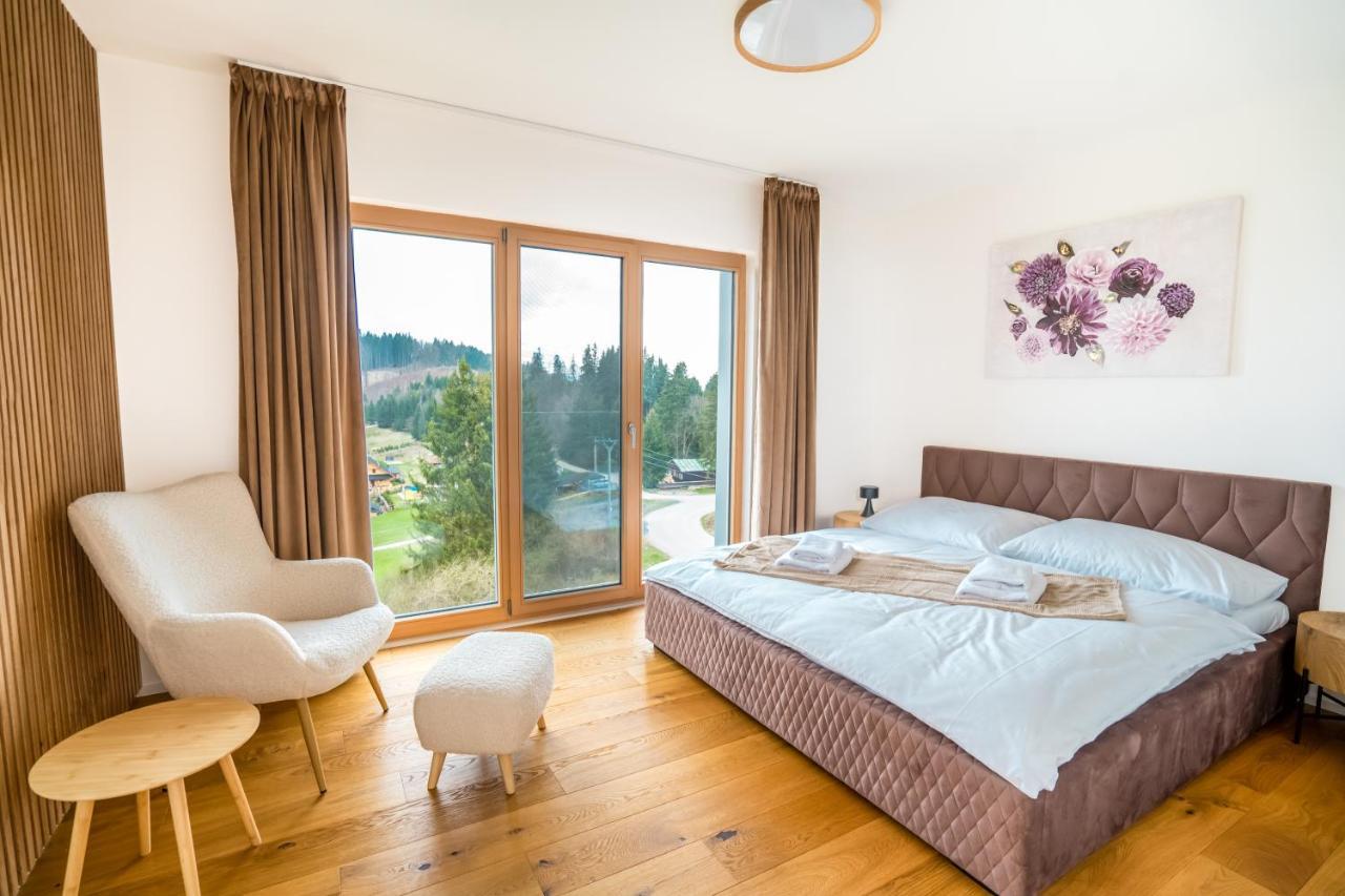Family Apartment Kubinska Hola ドルニー・クビーン エクステリア 写真